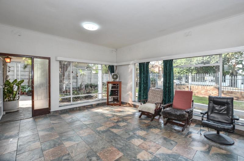 6 Bedroom Property for Sale in Parow North Western Cape